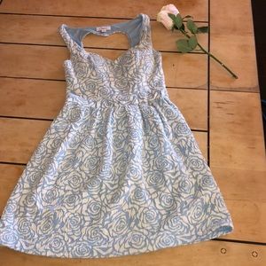 Candie’s blue and white short dress
